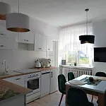 Szmaragdowy Przy Ulicy Opolskiej * Tarnowskie Gory